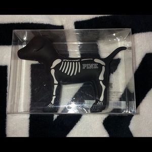 🚫 SOLD on Mercari🚫 VS PINK HALLOWEEN DOG